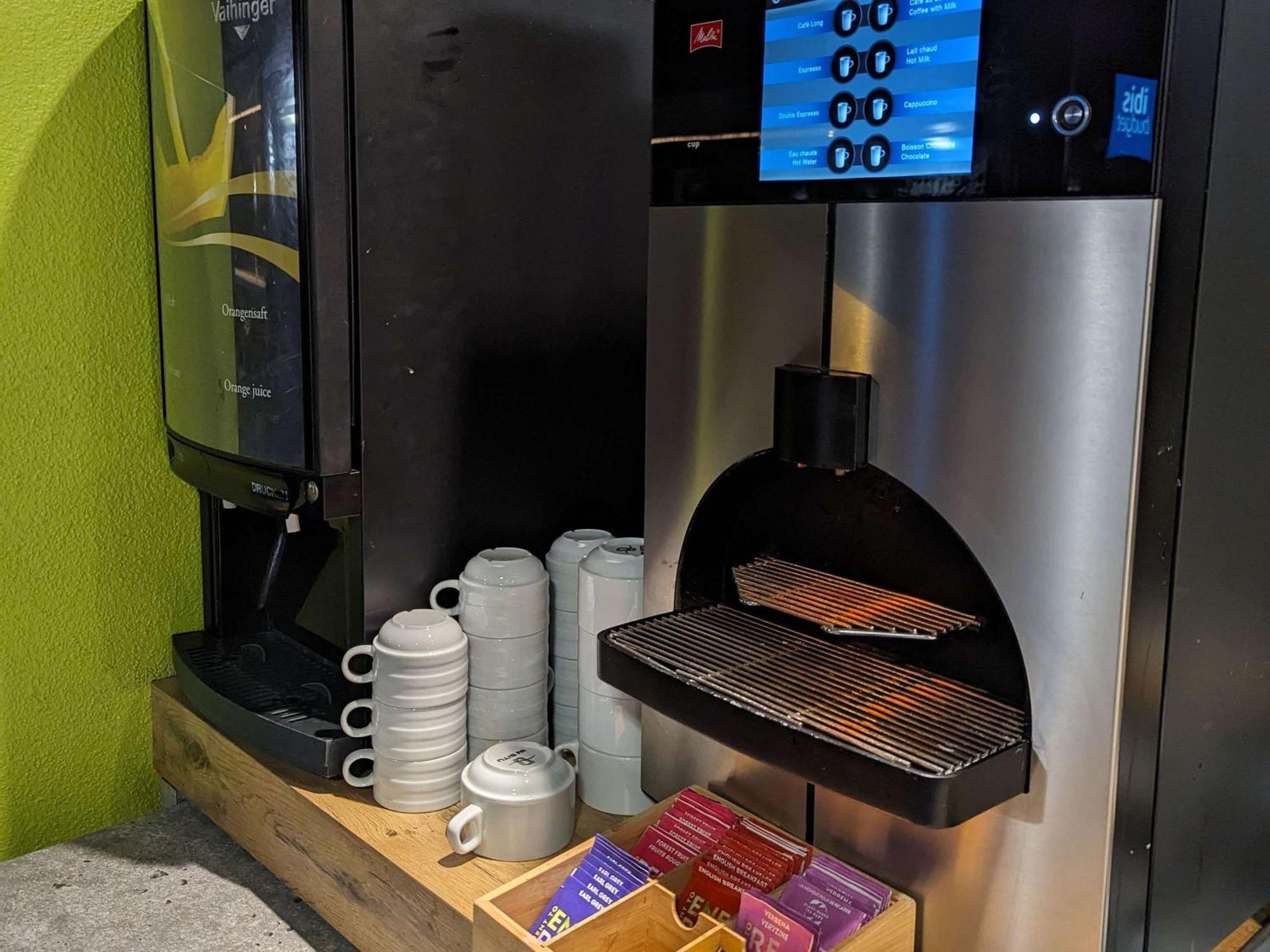 Ibis Budget Saint-Omer Centre المظهر الخارجي الصورة