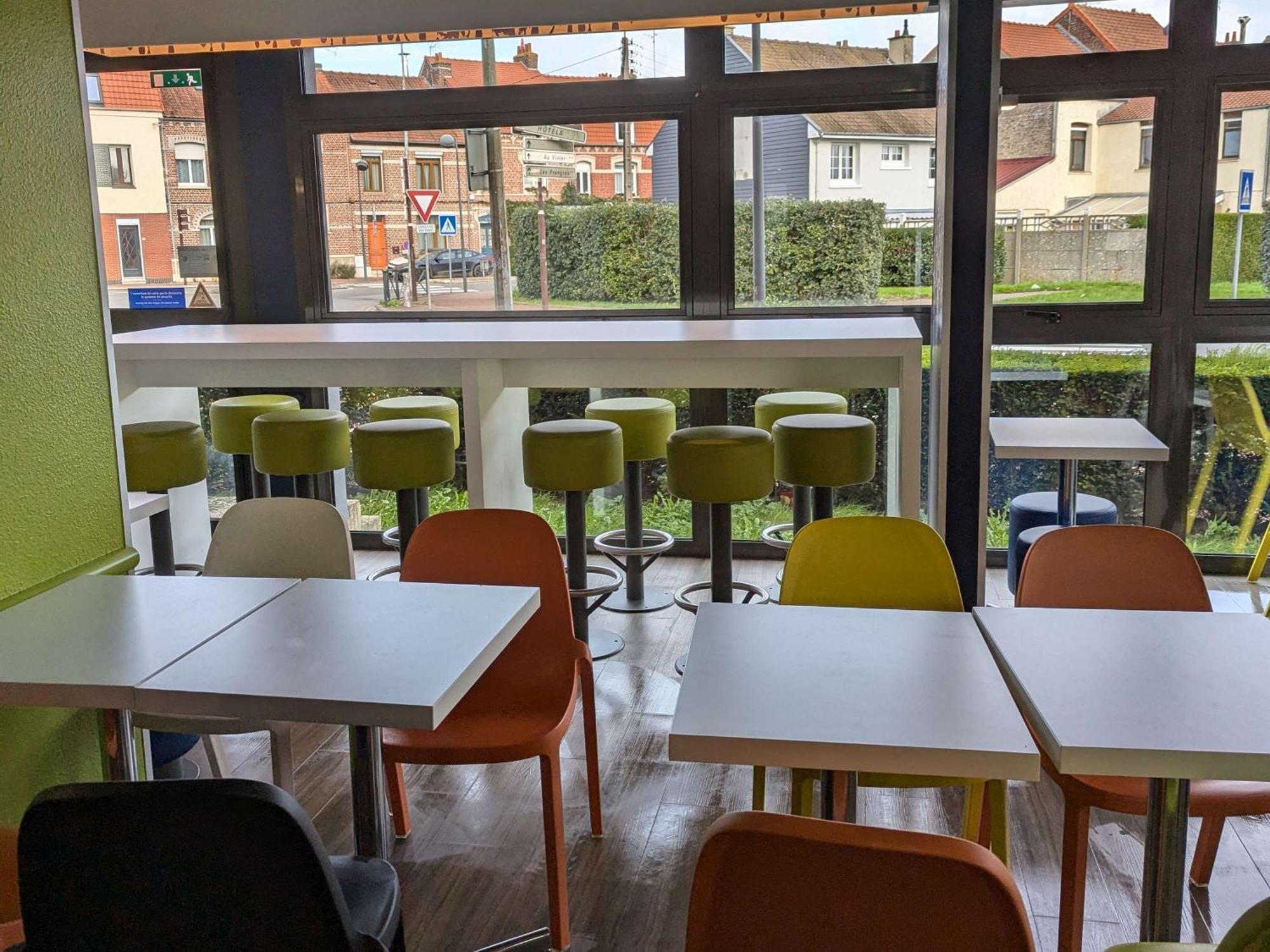 Ibis Budget Saint-Omer Centre المظهر الخارجي الصورة