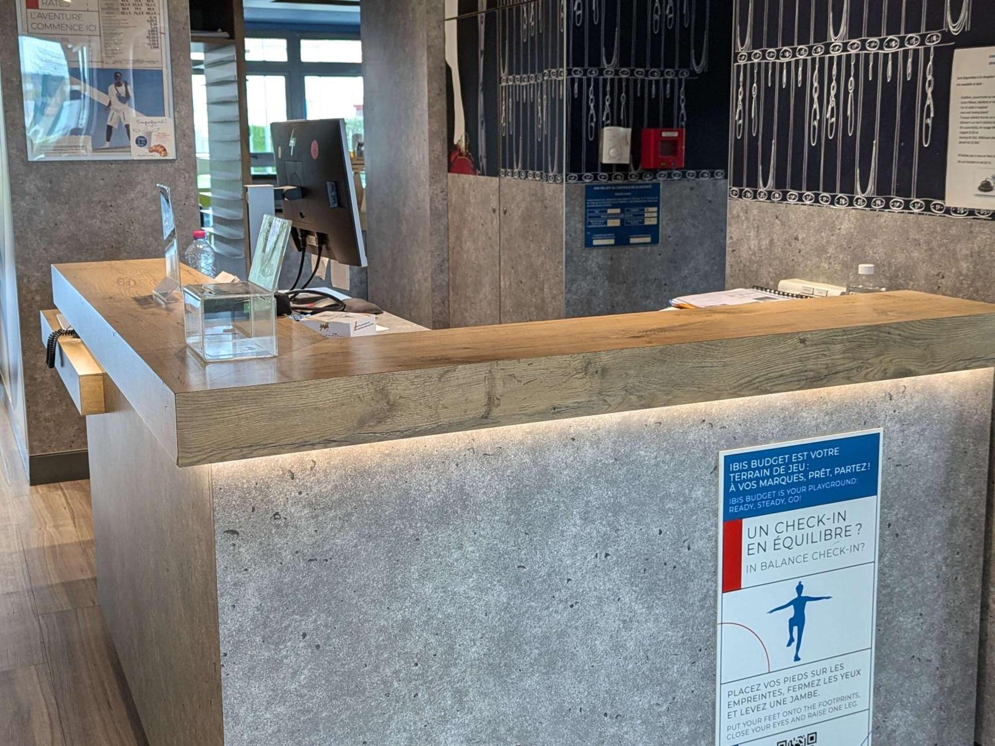 Ibis Budget Saint-Omer Centre المظهر الخارجي الصورة
